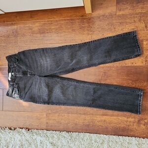 Abercrombie Ultra High Rise 90s Straight Jean